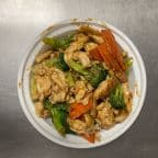 Best Chicken w. Broccoli in Greenbrier, TN