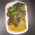 Best Beef w. Broccoli in Greenbrier, TN