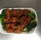 Best General Tso's Chicken in Greenbrier, TN